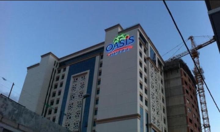 Hotel Oasis